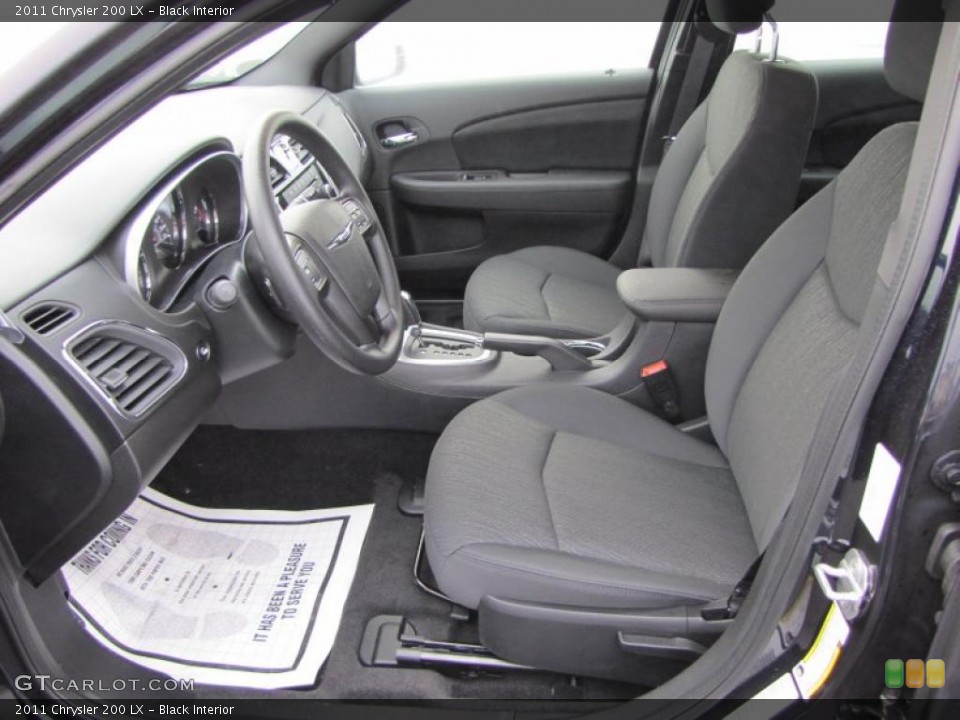 Black Interior Photo for the 2011 Chrysler 200 LX #45639686