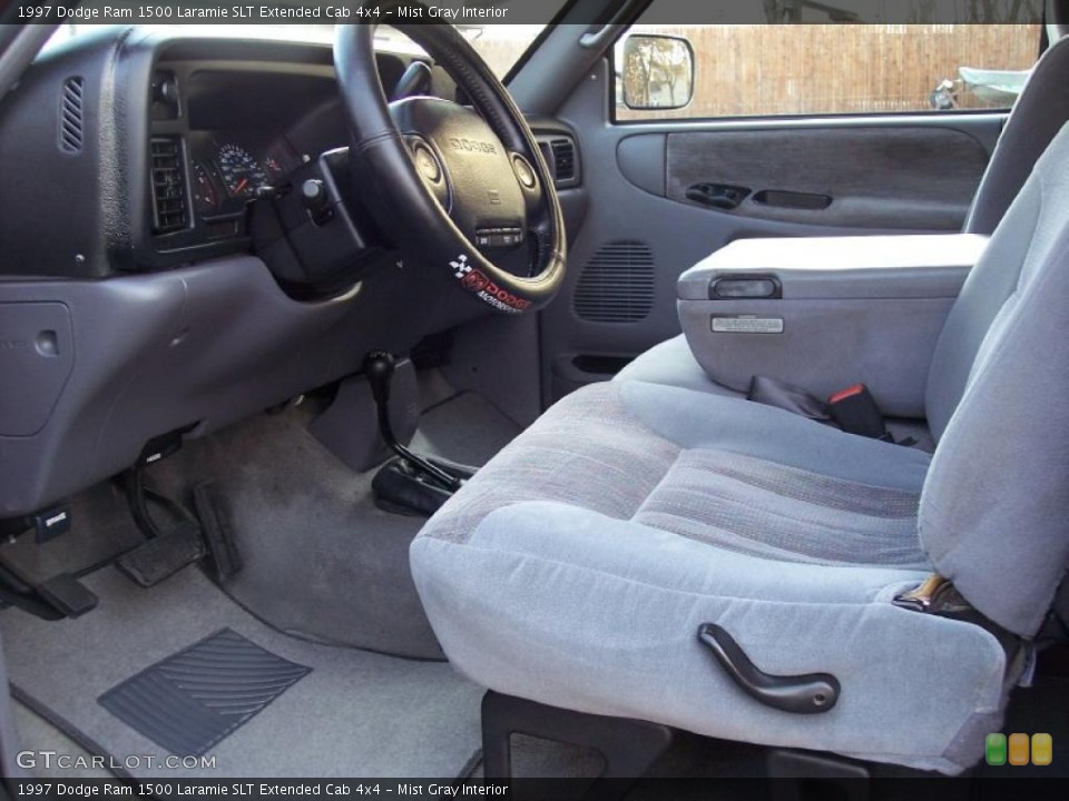 Mist Gray Interior Photo for the 1997 Dodge Ram 1500 Laramie SLT Extended Cab 4x4 #45643677