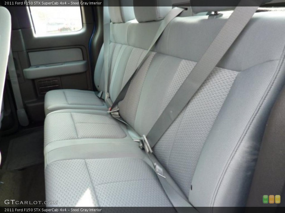 Steel Gray Interior Photo for the 2011 Ford F150 STX SuperCab 4x4 #45644305