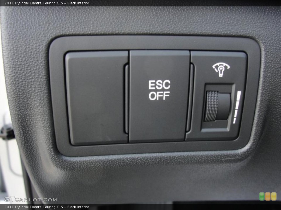 Black Interior Controls for the 2011 Hyundai Elantra Touring GLS #45650269