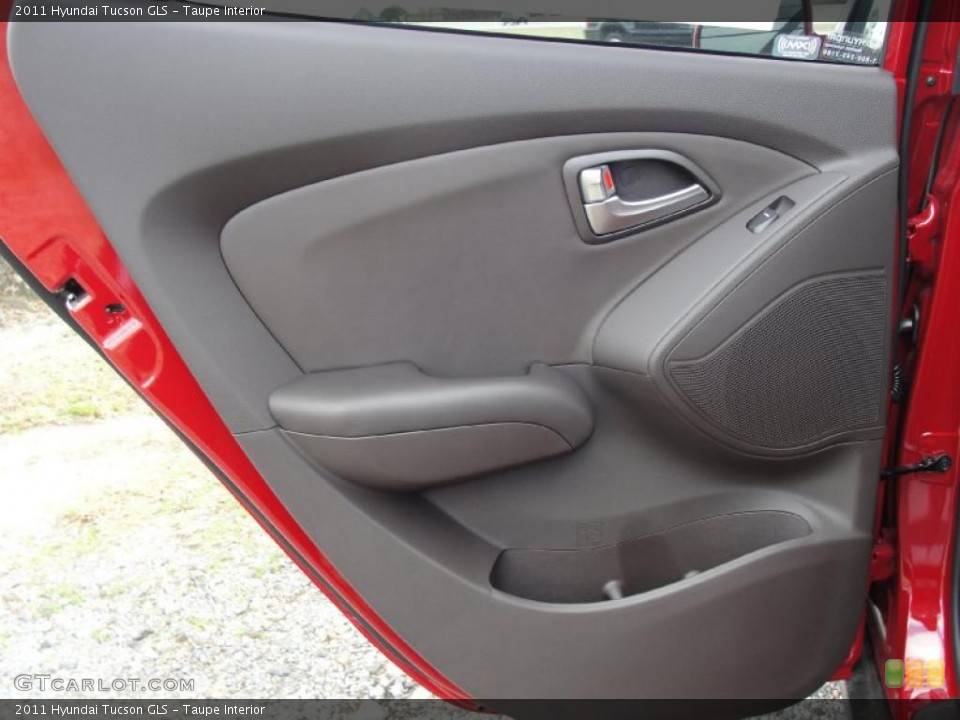 Taupe Interior Door Panel for the 2011 Hyundai Tucson GLS #45650517