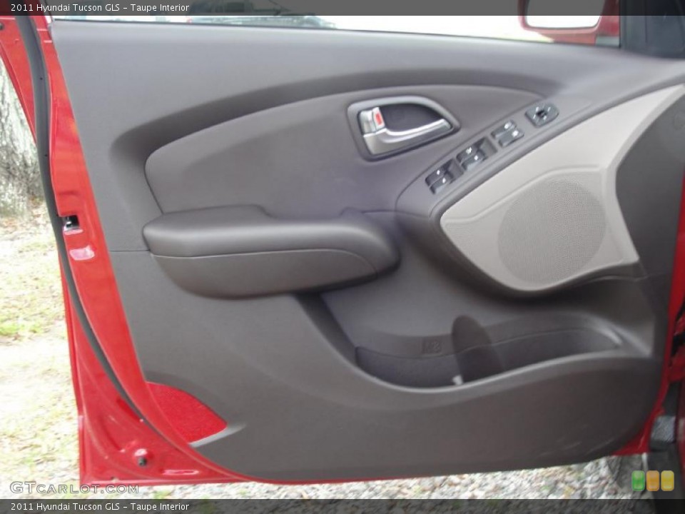 Taupe Interior Door Panel for the 2011 Hyundai Tucson GLS #45650541