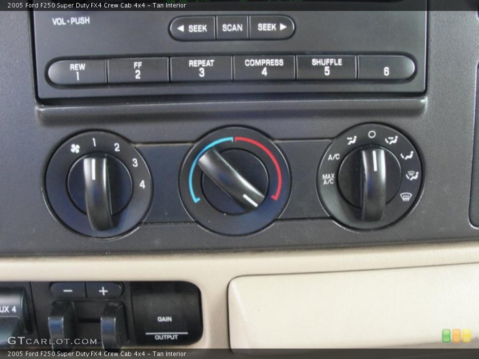 Tan Interior Controls for the 2005 Ford F250 Super Duty FX4 Crew Cab 4x4 #45652321