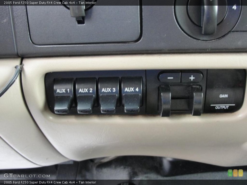 Tan Interior Controls for the 2005 Ford F250 Super Duty FX4 Crew Cab 4x4 #45652337