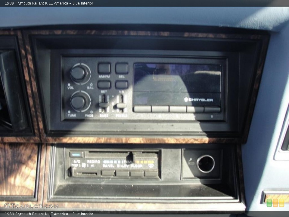 Blue Interior Controls for the 1989 Plymouth Reliant K LE America #45655233