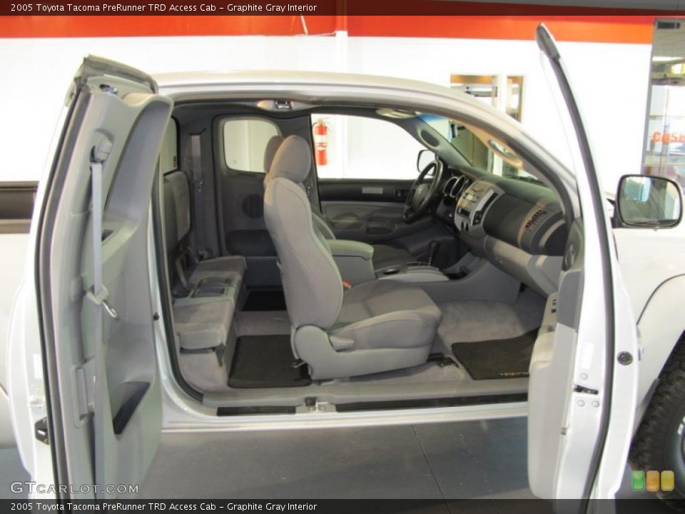 Graphite Gray Interior Photo for the 2005 Toyota Tacoma PreRunner TRD Access Cab #45656433