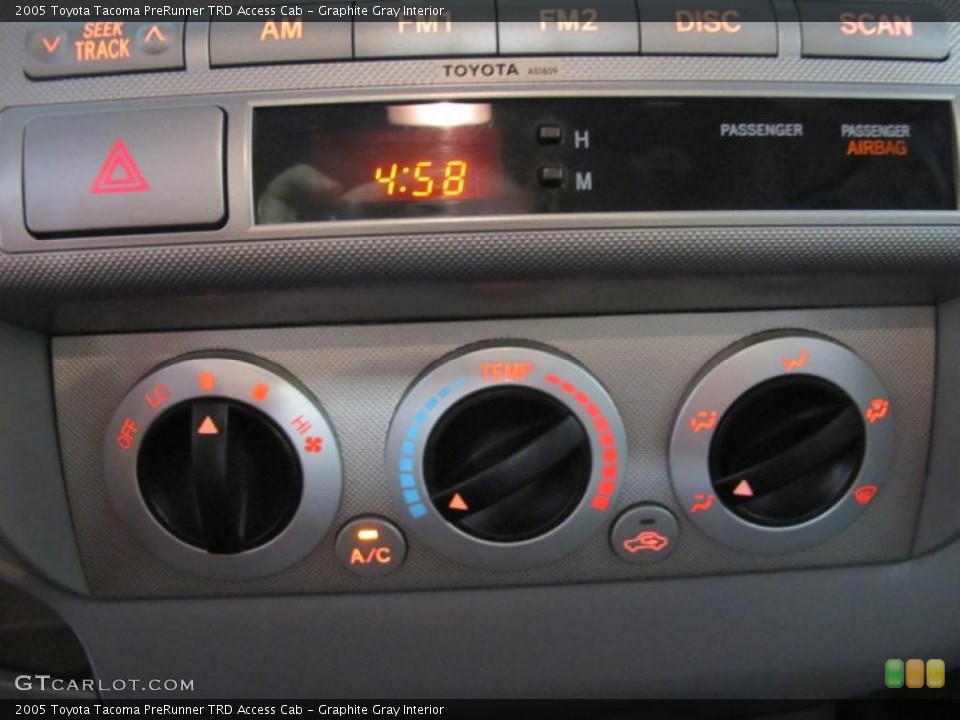 Graphite Gray Interior Controls for the 2005 Toyota Tacoma PreRunner TRD Access Cab #45656534