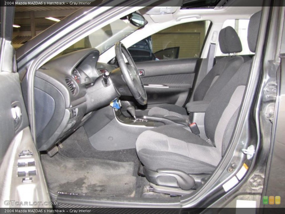 Gray Interior Photo for the 2004 Mazda MAZDA6 s Hatchback #45659229