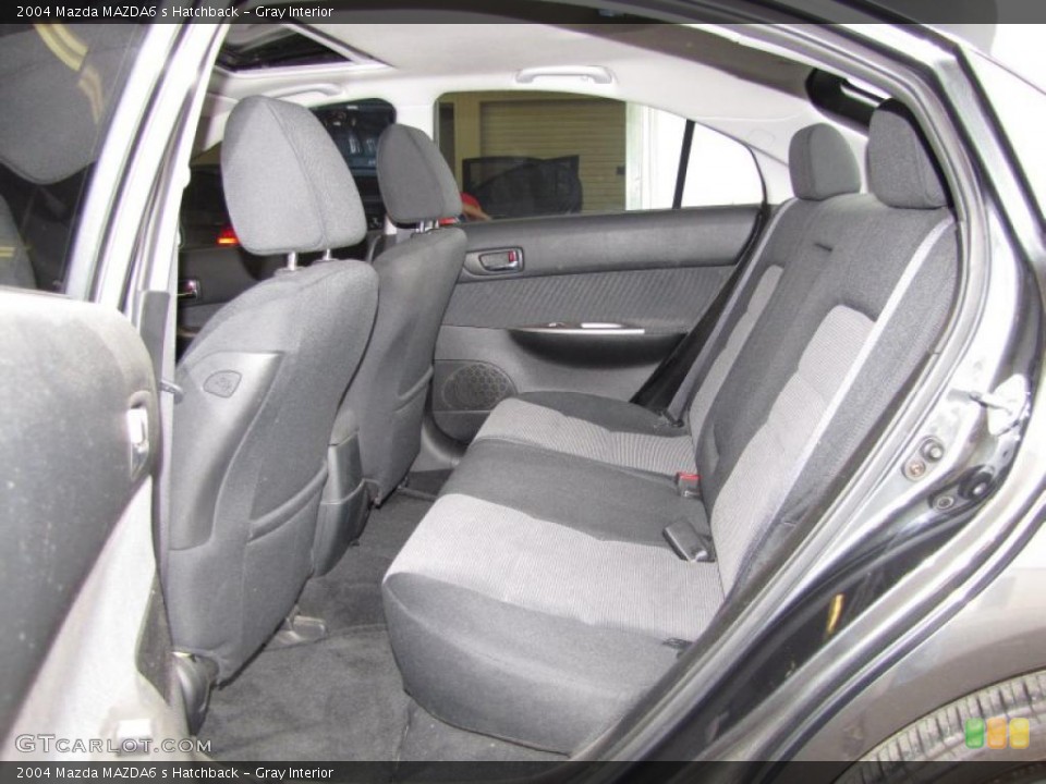 Gray Interior Photo for the 2004 Mazda MAZDA6 s Hatchback #45659269