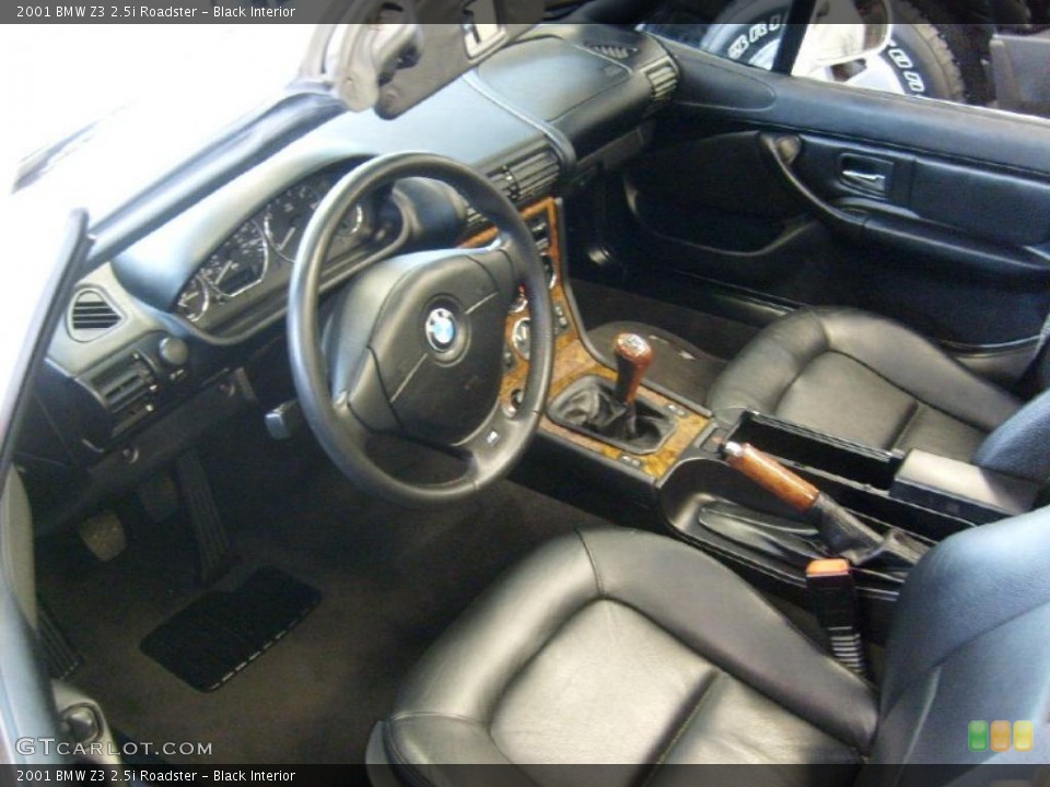 Black Interior Photo for the 2001 BMW Z3 2.5i Roadster #45663013