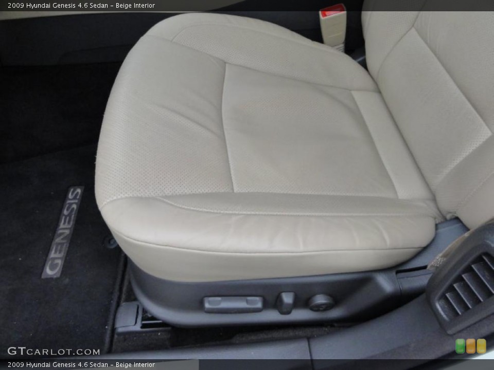Beige Interior Photo for the 2009 Hyundai Genesis 4.6 Sedan #45663185