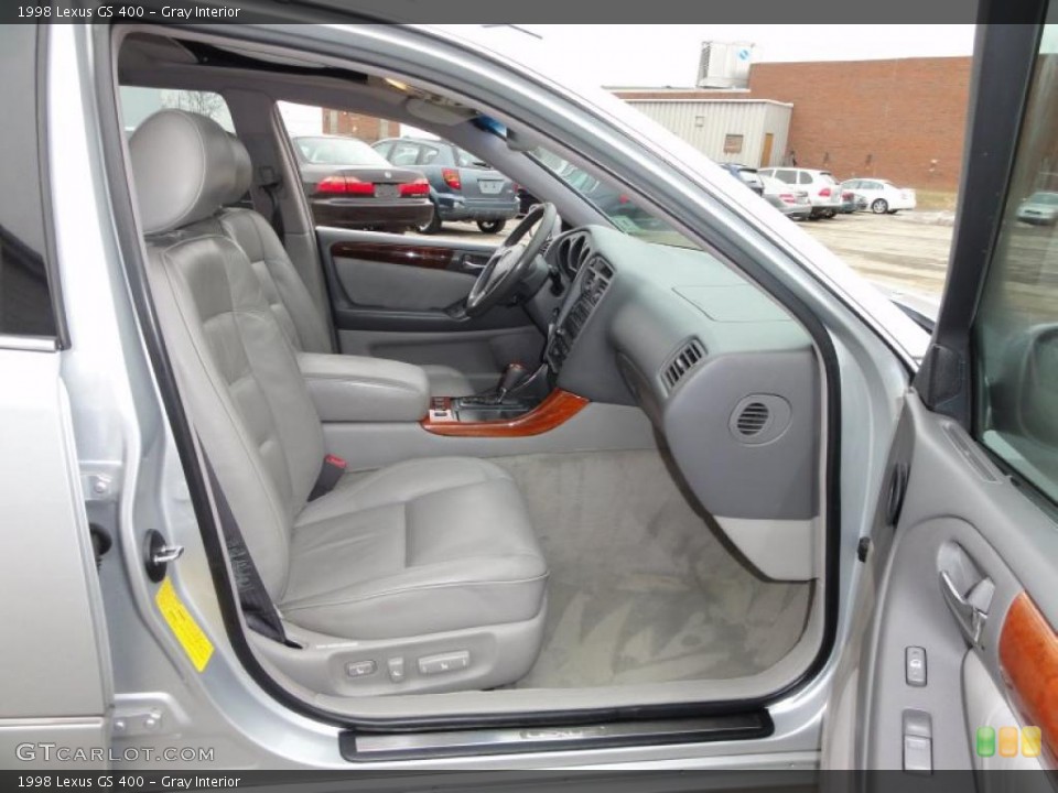 Gray Interior Photo for the 1998 Lexus GS 400 #45665124
