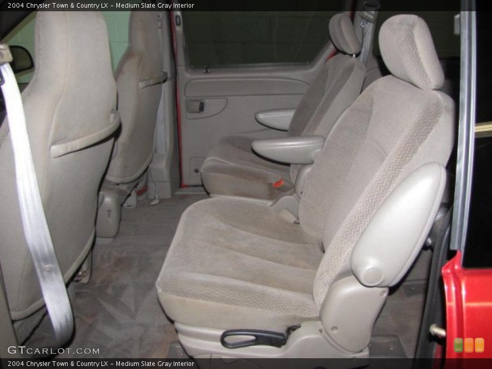 Medium Slate Gray Interior Photo for the 2004 Chrysler Town & Country LX #45665770
