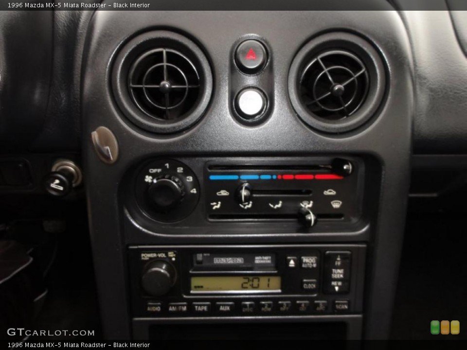 Black Interior Controls for the 1996 Mazda MX-5 Miata Roadster #45668320