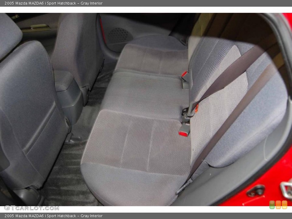 Gray Interior Photo for the 2005 Mazda MAZDA6 i Sport Hatchback #45671222