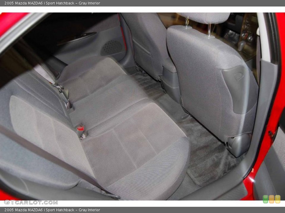 Gray Interior Photo for the 2005 Mazda MAZDA6 i Sport Hatchback #45671330
