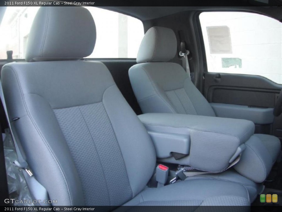 Steel Gray Interior Photo for the 2011 Ford F150 XL Regular Cab #45672142