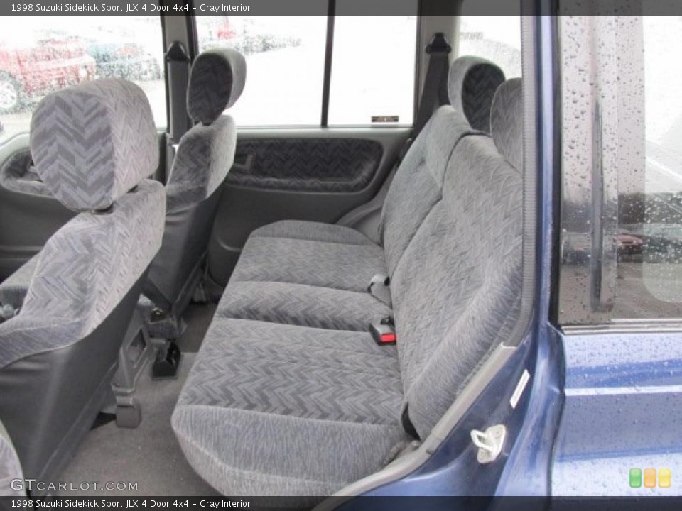 Gray Interior Photo for the 1998 Suzuki Sidekick Sport JLX 4 Door 4x4 #45677084