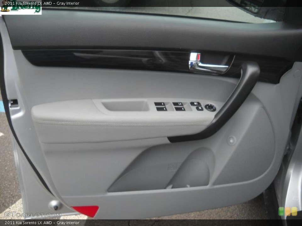 Gray Interior Door Panel for the 2011 Kia Sorento LX AWD #45686418