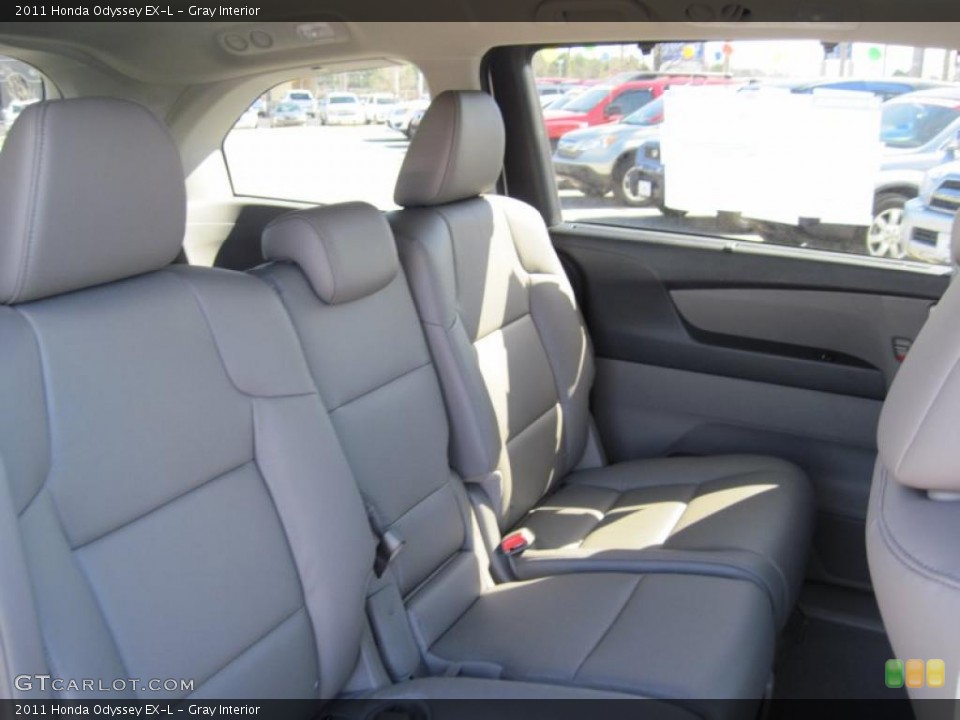 Gray Interior Photo for the 2011 Honda Odyssey EX-L #45692328