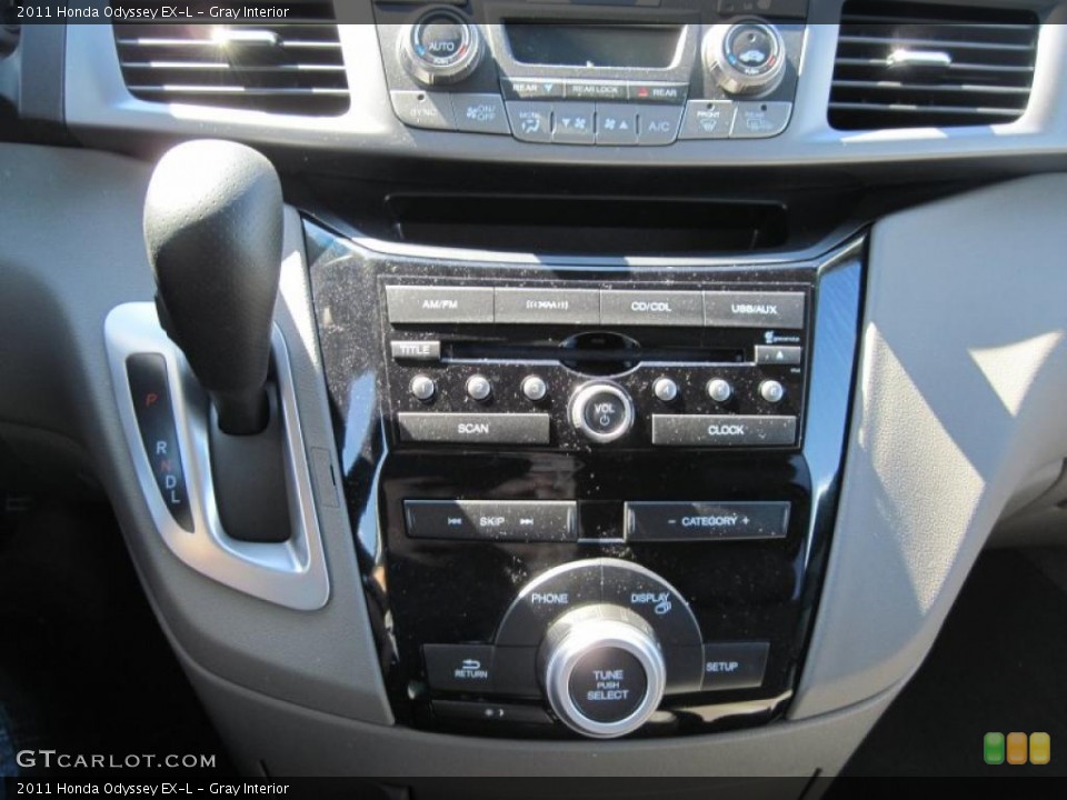 Gray Interior Controls for the 2011 Honda Odyssey EX-L #45692404