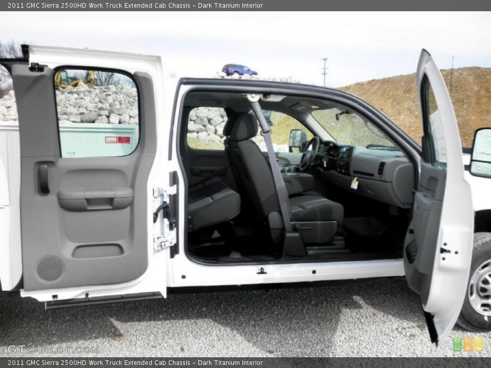 Dark Titanium Interior Photo for the 2011 GMC Sierra 2500HD Work Truck Extended Cab Chassis #45693808
