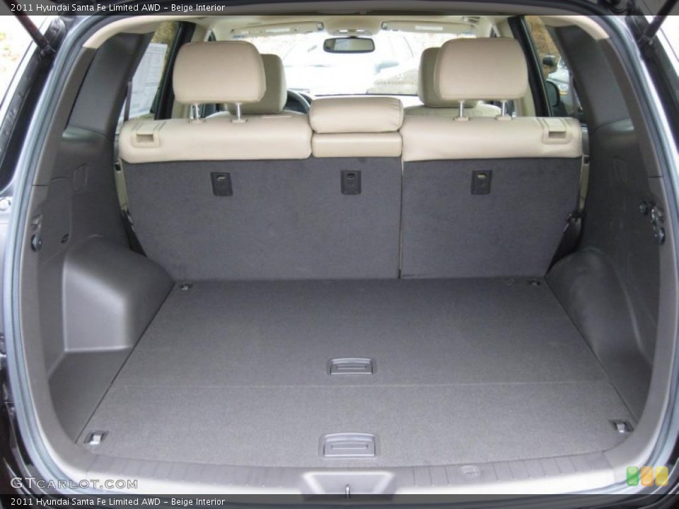Beige Interior Trunk for the 2011 Hyundai Santa Fe Limited AWD #45696072