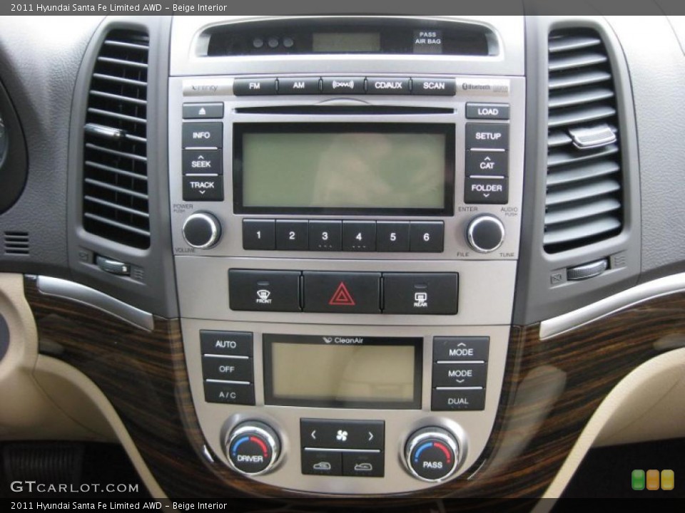 Beige Interior Controls for the 2011 Hyundai Santa Fe Limited AWD #45696242