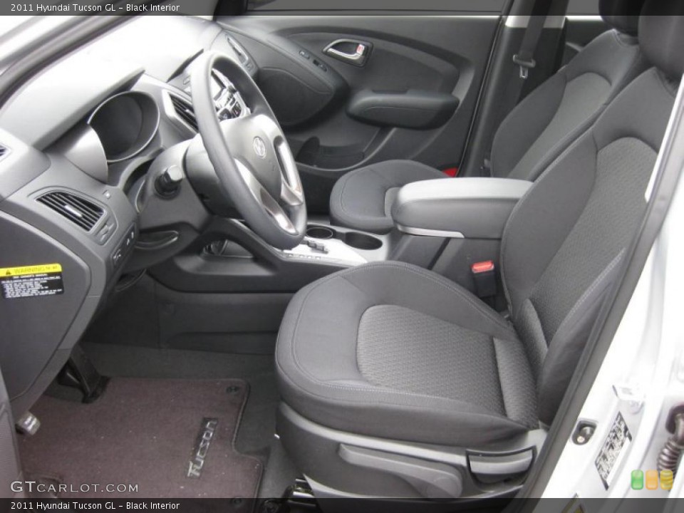 Black Interior Photo for the 2011 Hyundai Tucson GL #45696681