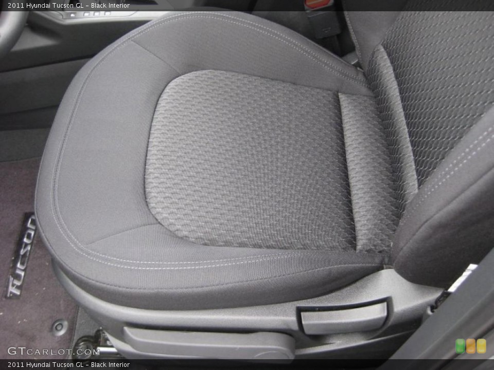 Black Interior Photo for the 2011 Hyundai Tucson GL #45696685