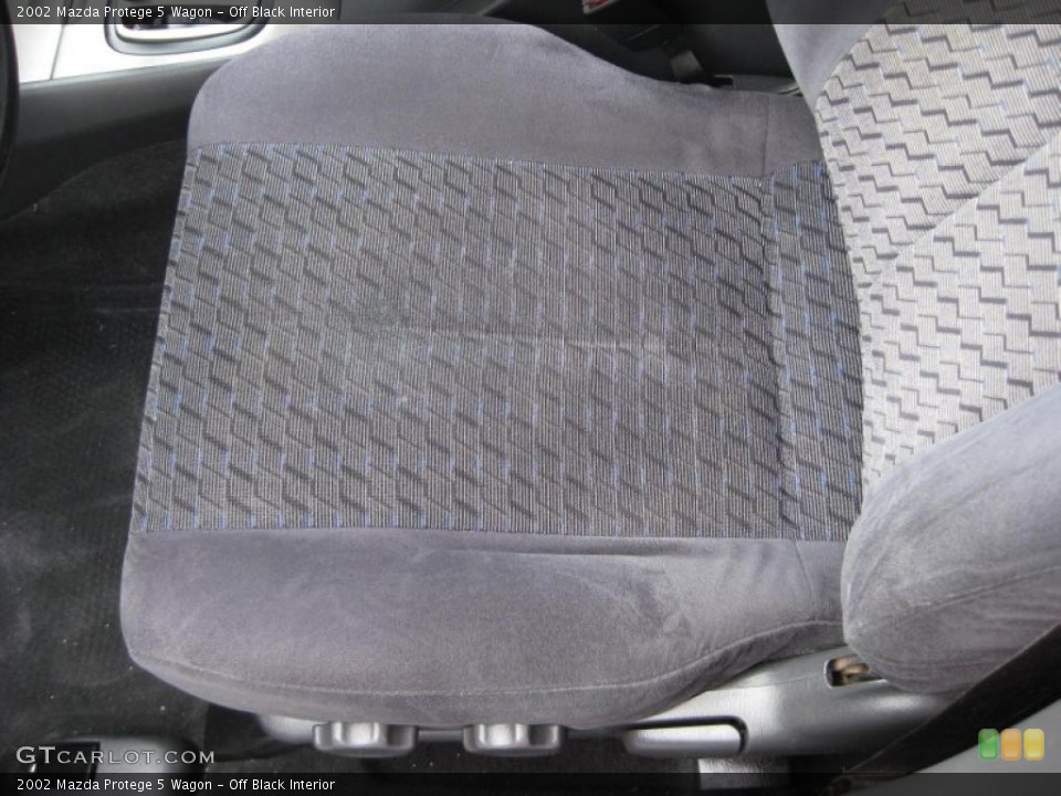 Off Black Interior Photo for the 2002 Mazda Protege 5 Wagon #45697553