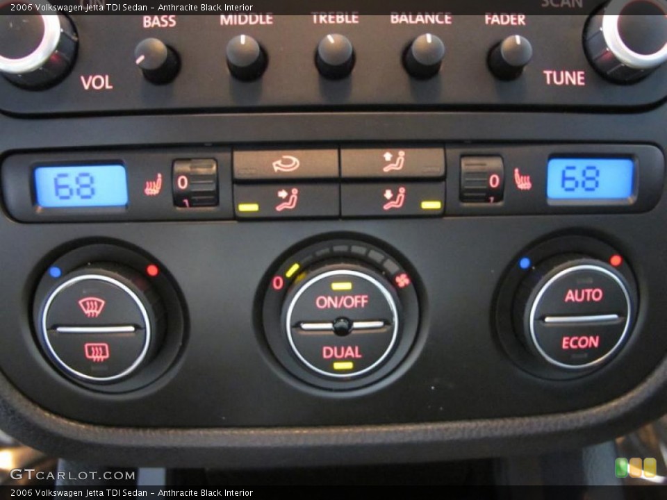 Anthracite Black Interior Controls for the 2006 Volkswagen Jetta TDI Sedan #45697753