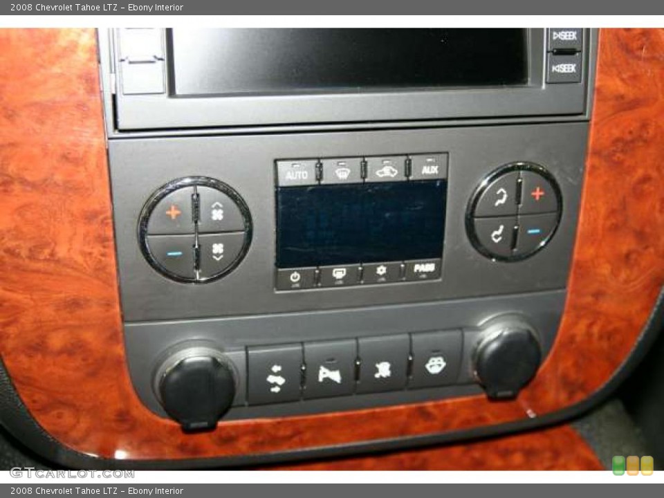 Ebony Interior Controls for the 2008 Chevrolet Tahoe LTZ #45699201