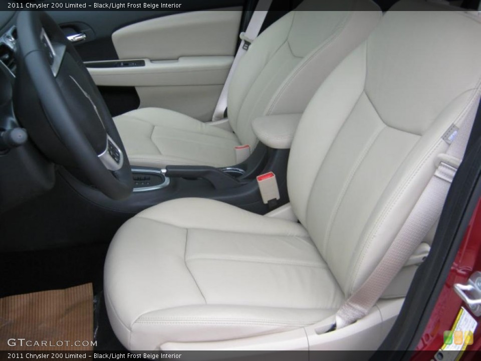 Black/Light Frost Beige Interior Photo for the 2011 Chrysler 200 Limited #45704382