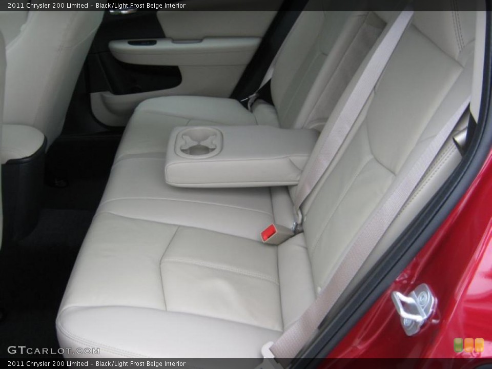 Black/Light Frost Beige Interior Photo for the 2011 Chrysler 200 Limited #45704390