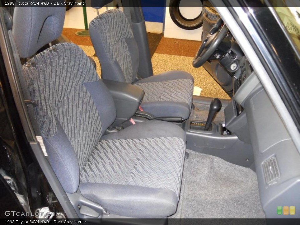 Dark Gray Interior Photo for the 1998 Toyota RAV4 4WD #45708666