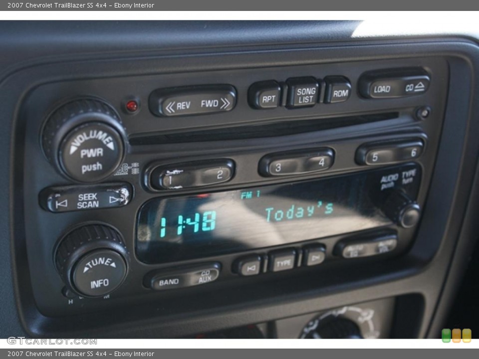 Ebony Interior Controls for the 2007 Chevrolet TrailBlazer SS 4x4 #45708886