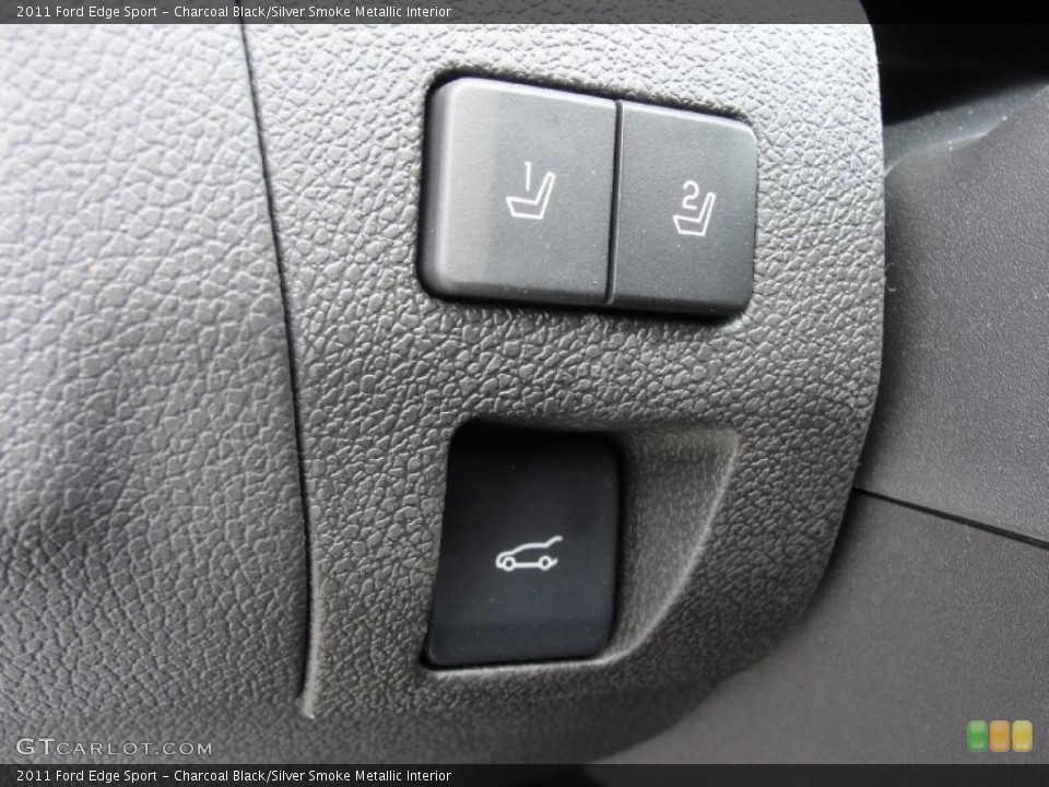 Charcoal Black/Silver Smoke Metallic Interior Controls for the 2011 Ford Edge Sport #45711630