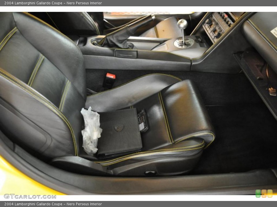 Nero Perseus Interior Photo for the 2004 Lamborghini Gallardo Coupe #45720076