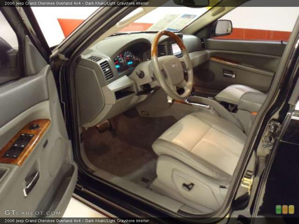 Dark Khaki/Light Graystone Interior Photo for the 2006 Jeep Grand Cherokee Overland 4x4 #45731918