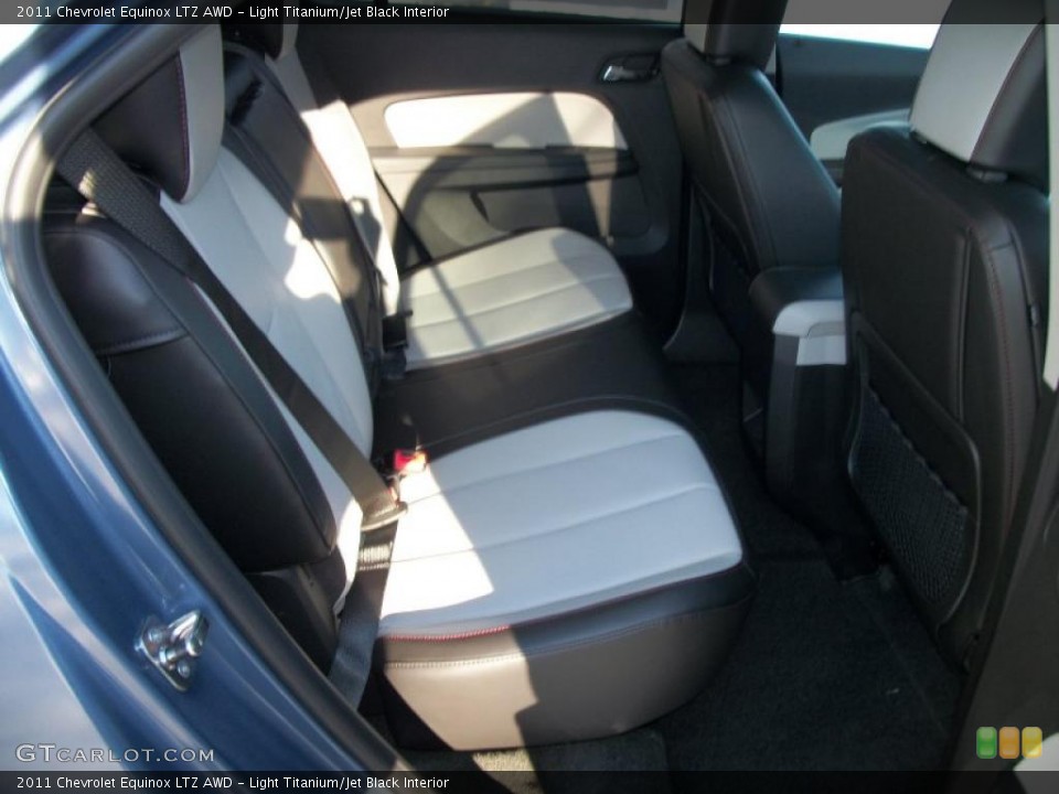 Light Titanium/Jet Black Interior Photo for the 2011 Chevrolet Equinox LTZ AWD #45733770