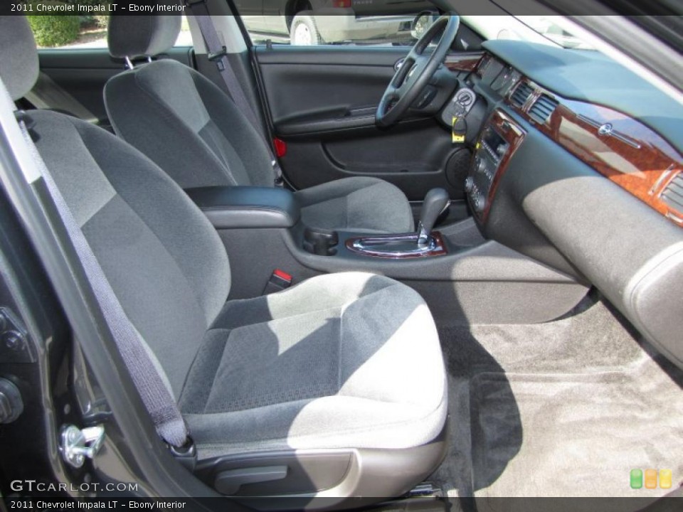 Ebony Interior Photo for the 2011 Chevrolet Impala LT #45734502
