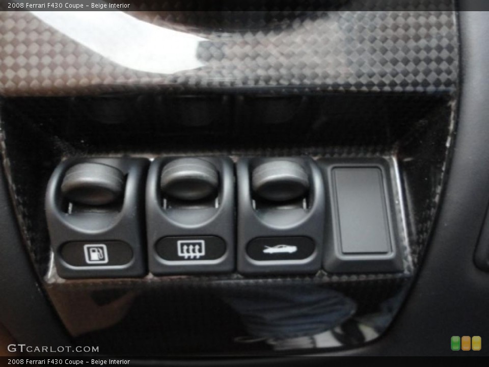 Beige Interior Controls for the 2008 Ferrari F430 Coupe #45737390