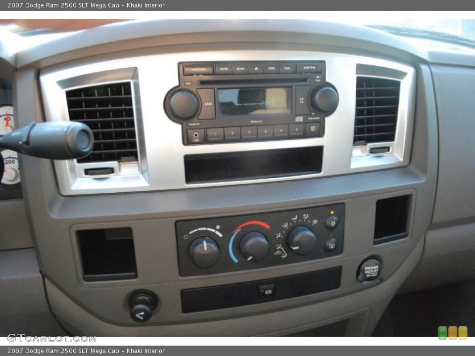 Khaki Interior Controls for the 2007 Dodge Ram 2500 SLT Mega Cab #45738026
