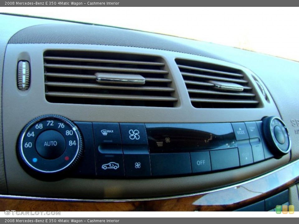 Cashmere Interior Controls for the 2008 Mercedes-Benz E 350 4Matic Wagon #45741382
