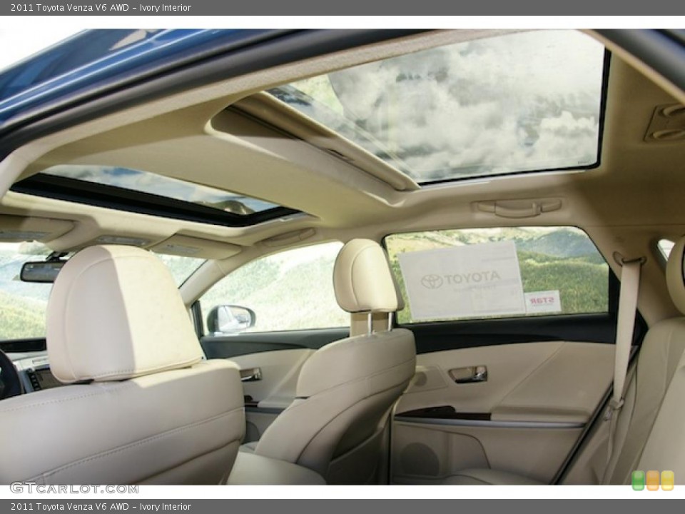 Ivory Interior Sunroof for the 2011 Toyota Venza V6 AWD #45747226