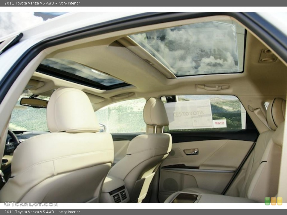 Ivory Interior Sunroof for the 2011 Toyota Venza V6 AWD #45748014