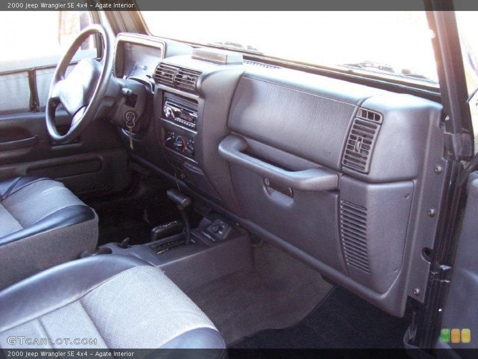 Agate Interior Dashboard for the 2000 Jeep Wrangler SE 4x4 #45753866