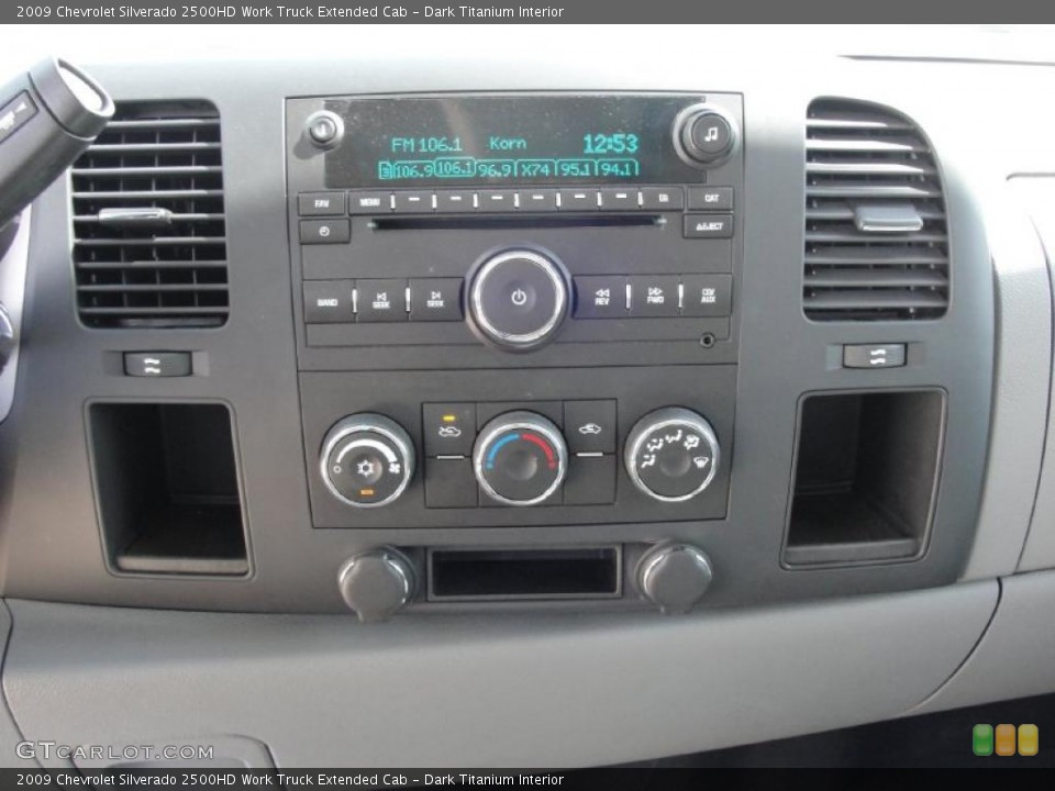 Dark Titanium Interior Controls for the 2009 Chevrolet Silverado 2500HD Work Truck Extended Cab #45755954