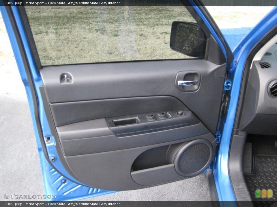 Dark Slate Gray/Medium Slate Gray Interior Door Panel for the 2009 Jeep Patriot Sport #45756042
